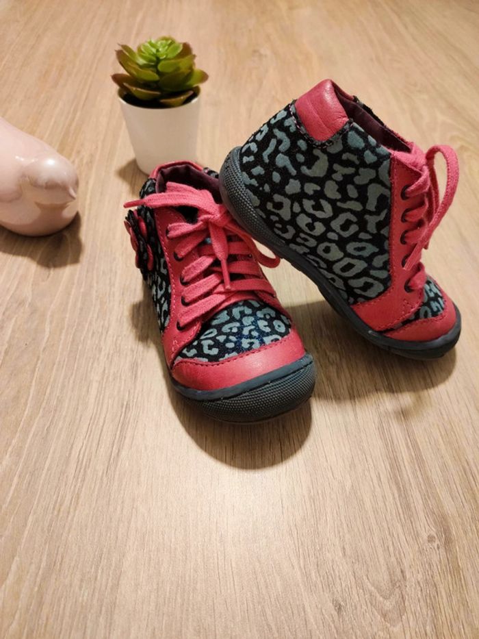 Chaussures hiver état neuf - photo numéro 2