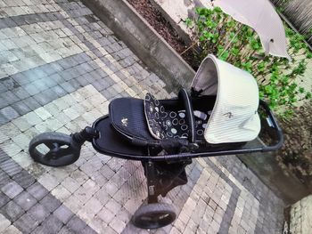 Poussette polyvalente complète de 0 à 3 ou 4 ans au moins