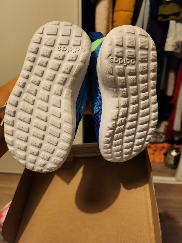 Basket adidas bébé - photo numéro 3