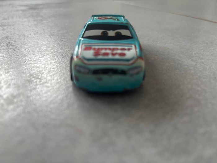 Petite voiture cars métal - photo numéro 3