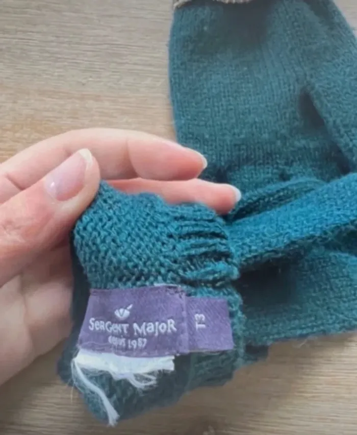 Lot bonnet et gants - photo numéro 7