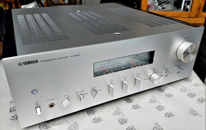 Amplificateur intégré  Yamaha A-S2200 neuf - photo numéro 2