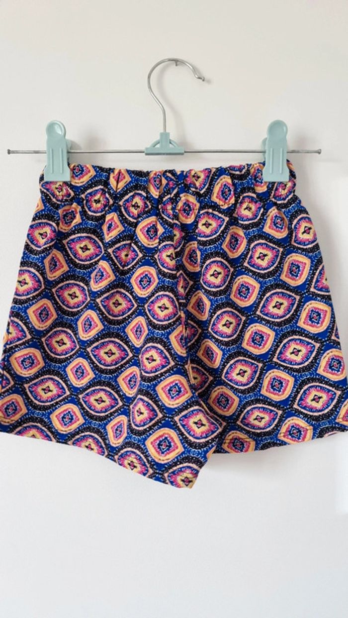 Short fluide avec motif, léger taille 3ans - photo numéro 2