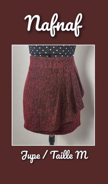 Jupe courte volants noir rouge tweed Taille 38 Nafnaf