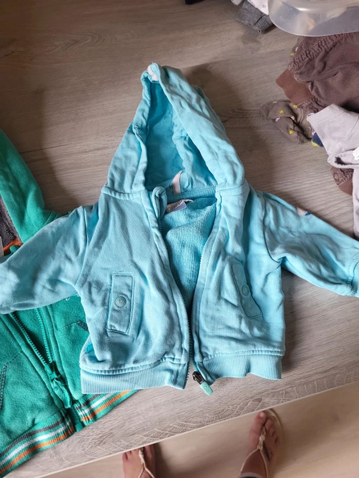2 pull capuche - photo numéro 2