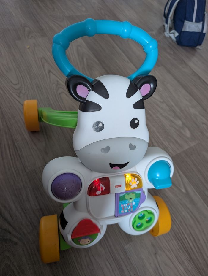 Trotteur zèbre parlant Fisher price