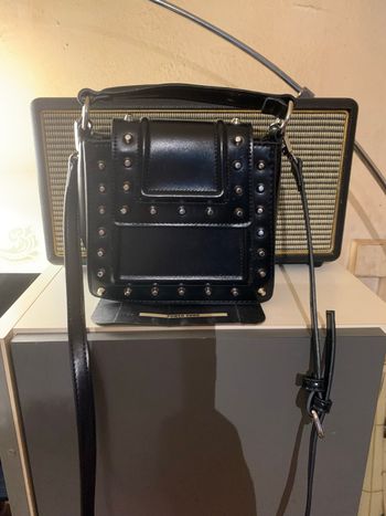 Petit sac à mains  cloutés 