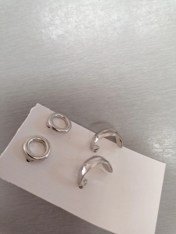 Boucles d'oreilles (lot de 2) neuves colori argent - photo numéro 2