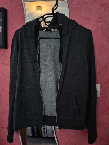 Veste à capuche