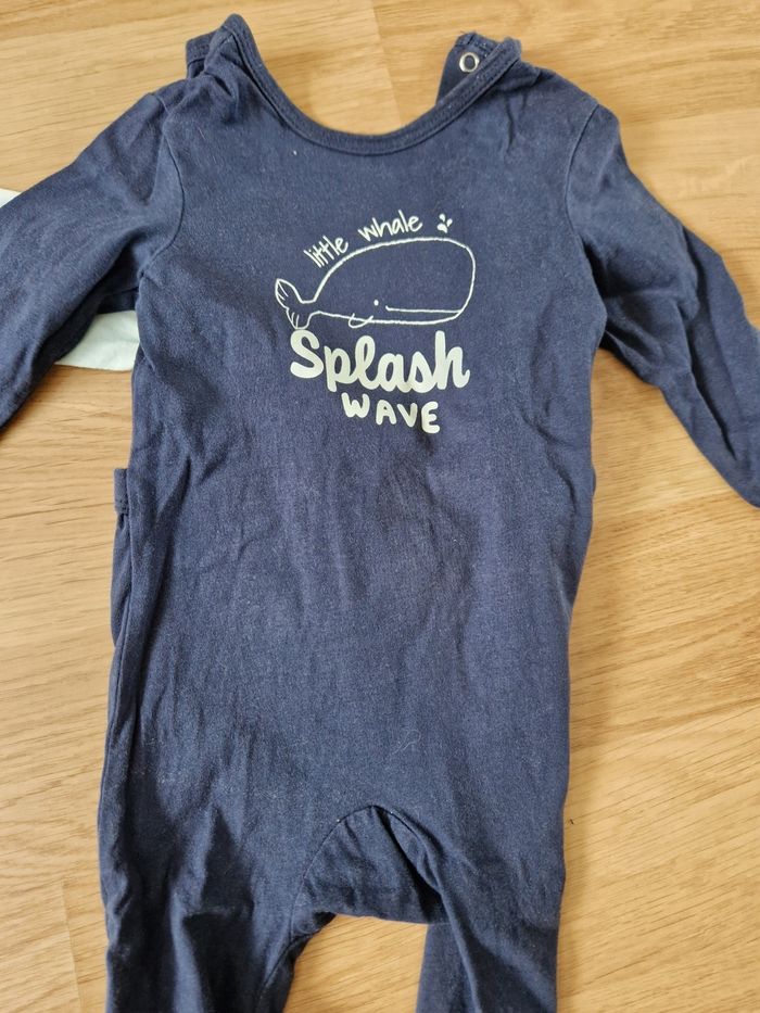 Lot 2 pyjamas 6 mois - photo numéro 3