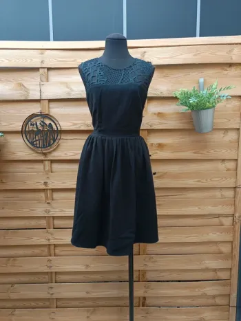 Superbe robe taille 3