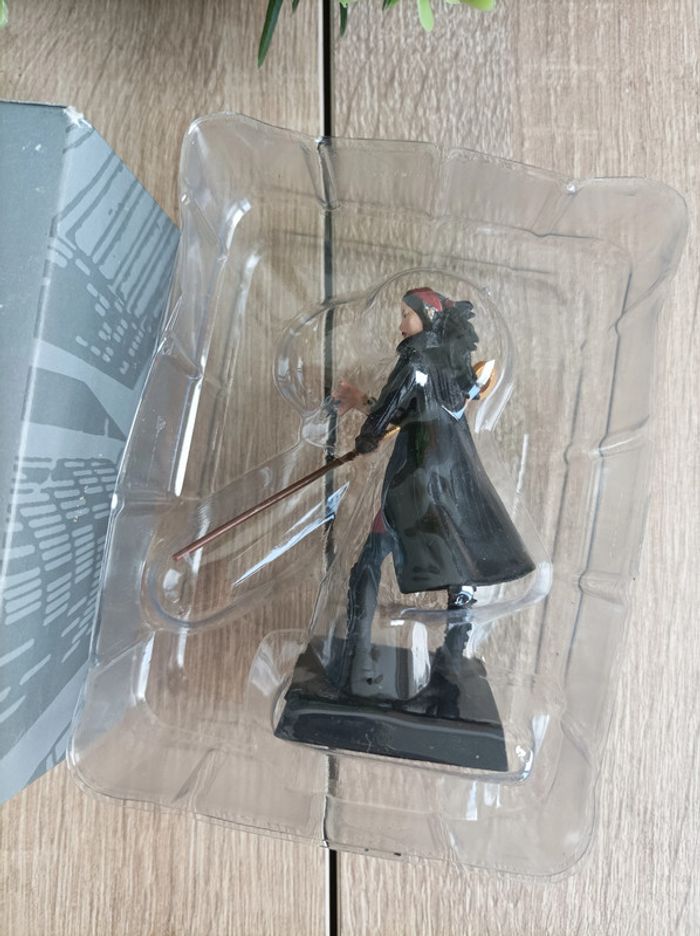 Figurine Marvel Nico Minoru Eaglemoss Super Héros - photo numéro 4