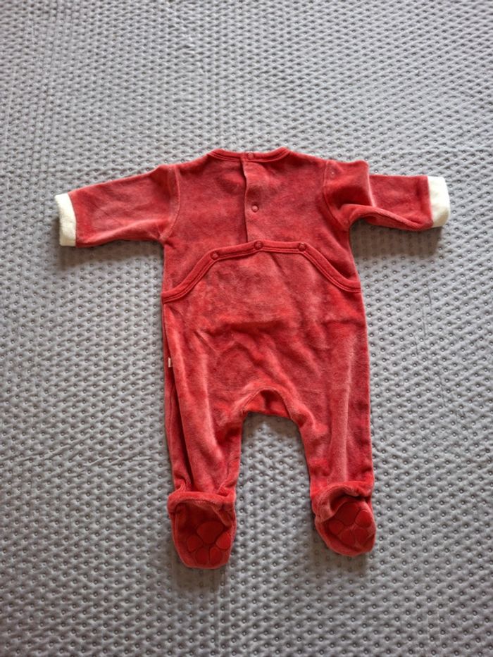Pyjama 1 mois - photo numéro 3