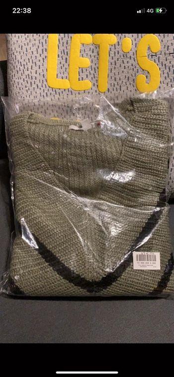 Pull blanche porte vert kaki 42/44