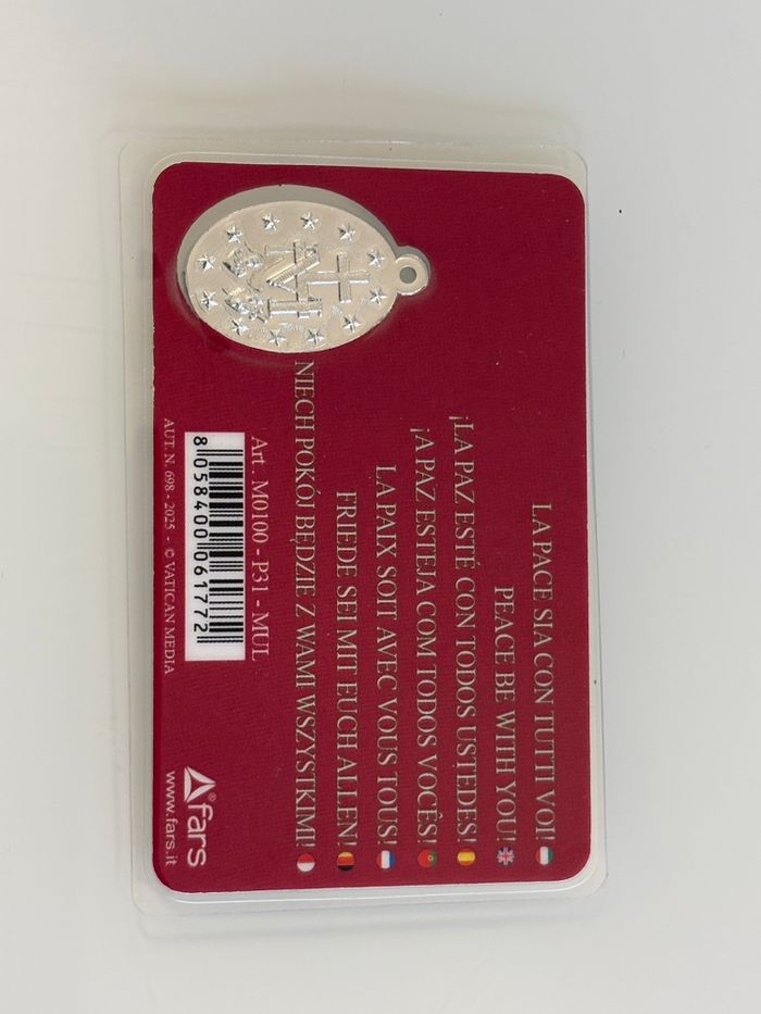 Carte plastifiée avec médaille – Pape Léon XIV & Vierge Miraculeuse – Souvenir - photo numéro 3