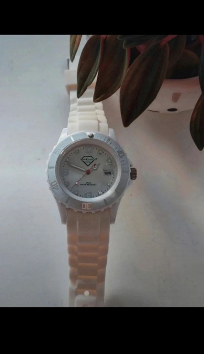 Montre blanche silicone Luxury Watch - photo numéro 2