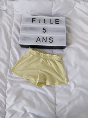 Short fille 5 ans