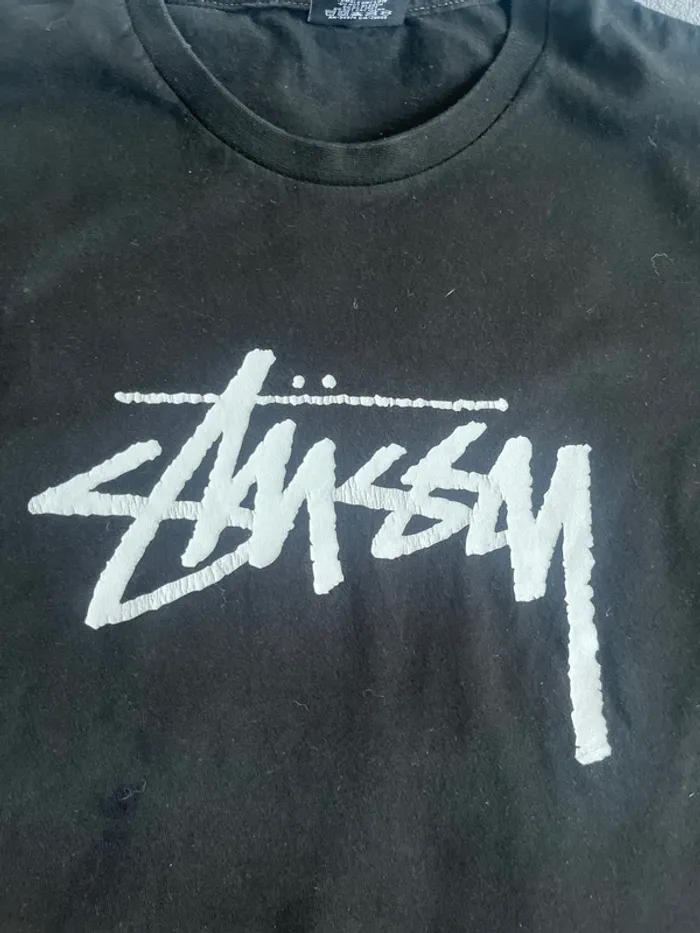 T-shirt Stüssy Noir Logo Script – Taille M - photo numéro 2