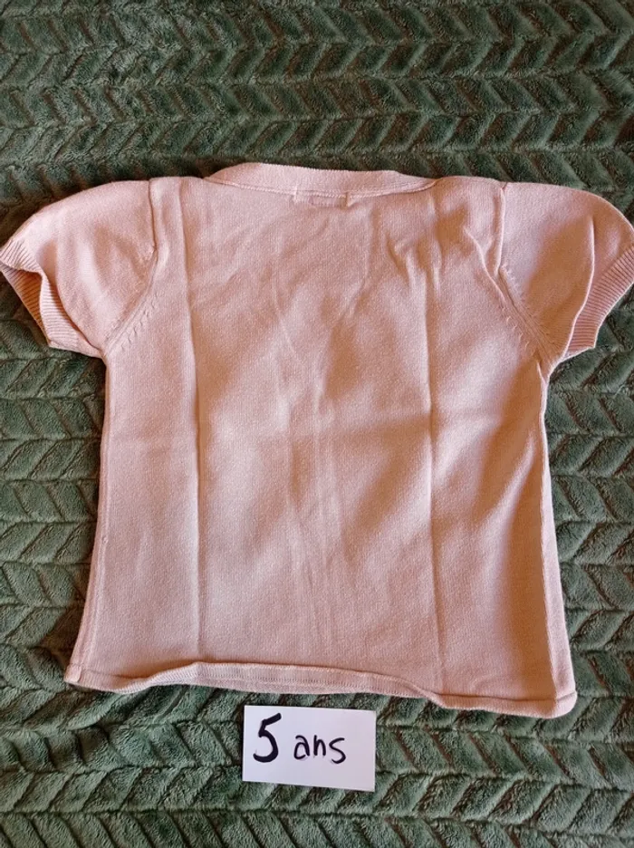 Pull rose manches courtes 5 ans - photo numéro 2