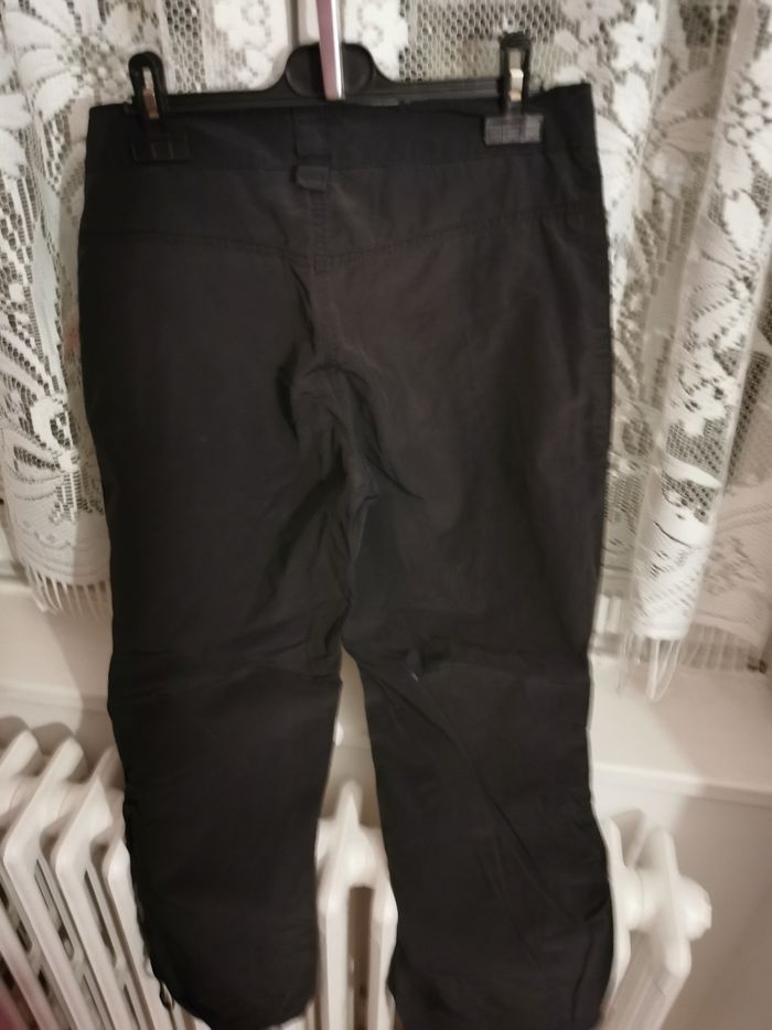 Pantacourt 2 poches, bouton et fermeture, galon en bas - photo numéro 2