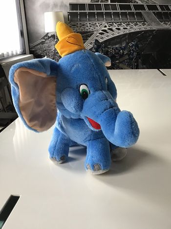 Peluche éléphant au chapeau 🐘