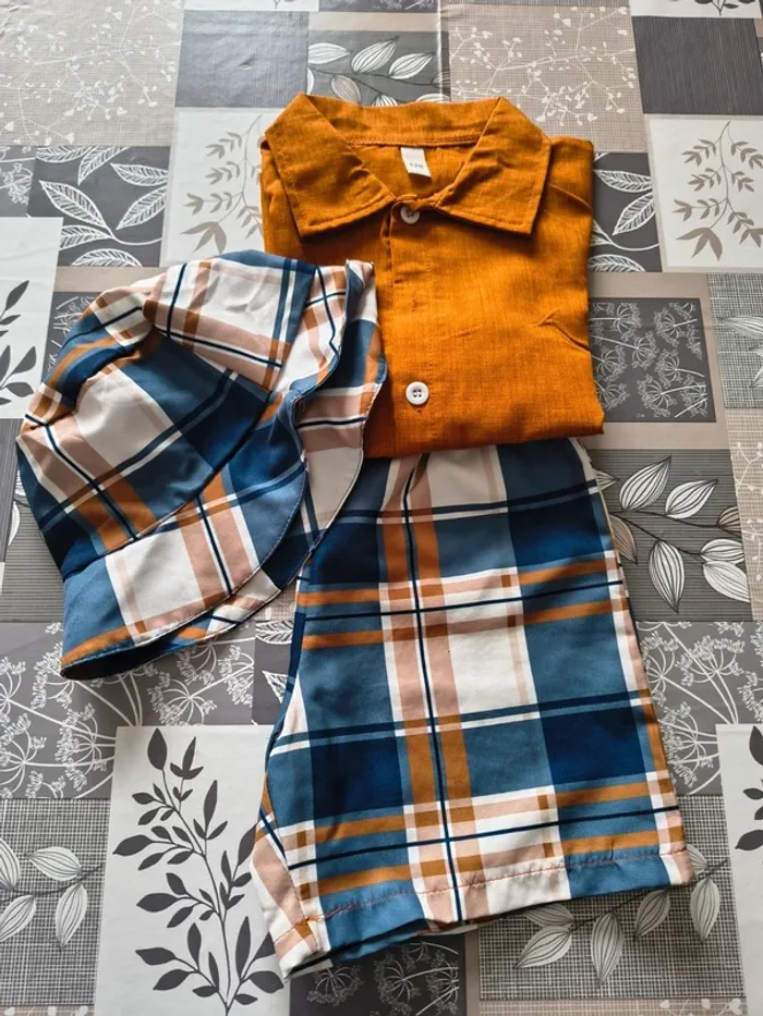 Ensemble chemise short et chapeau