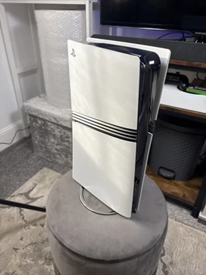 Console Sony PlayStation 5 Pro 2 To - photo numéro 4