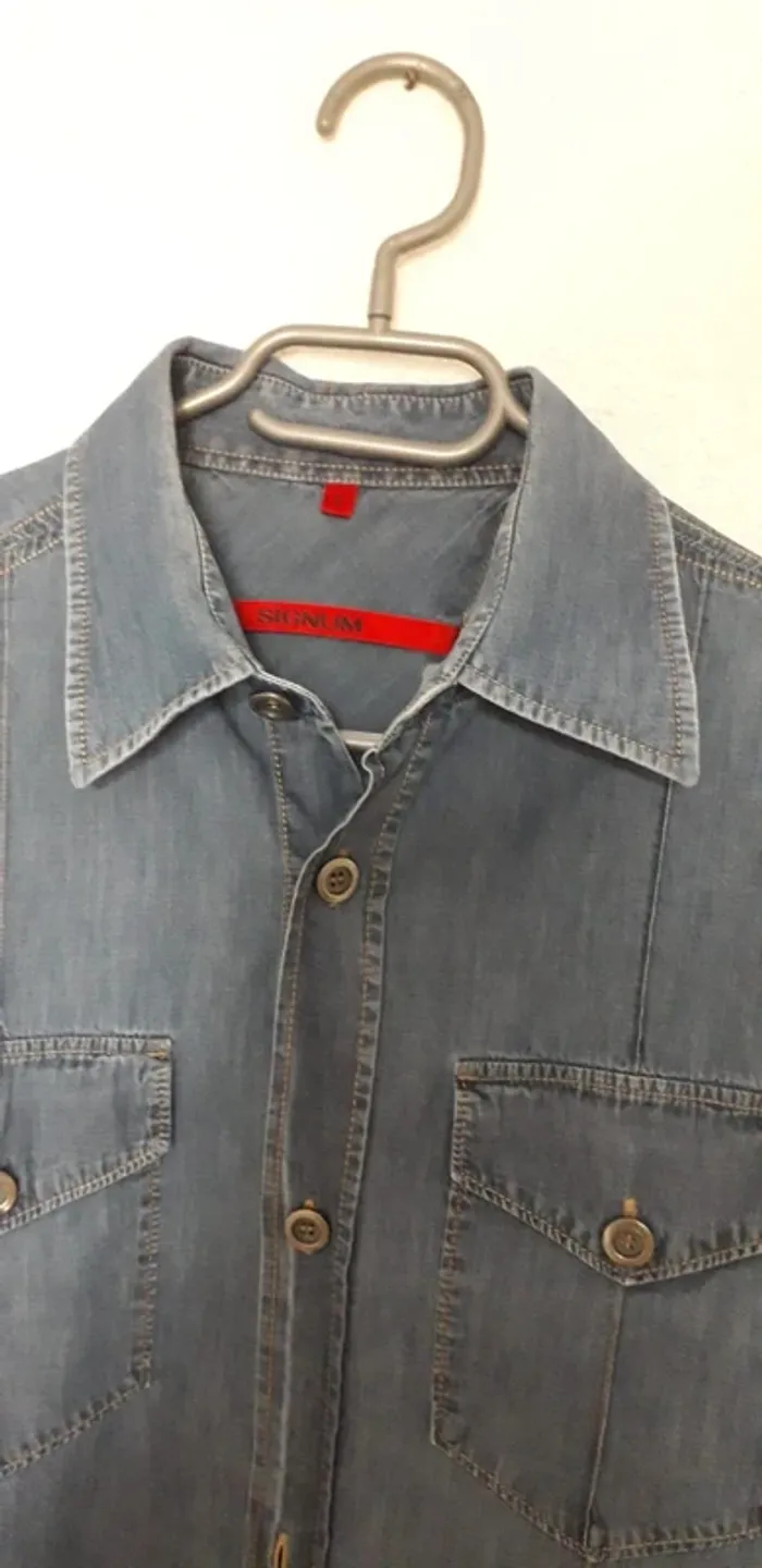 Chemise en jeans neuve - photo numéro 3