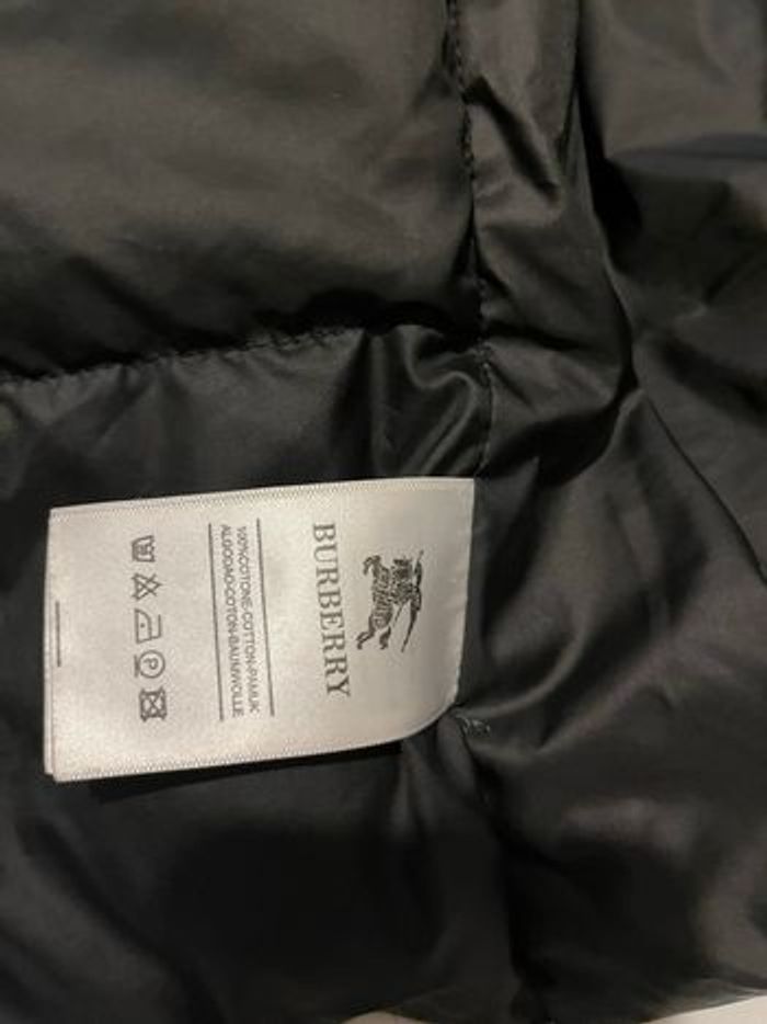 Doudoune burberry - photo numéro 3