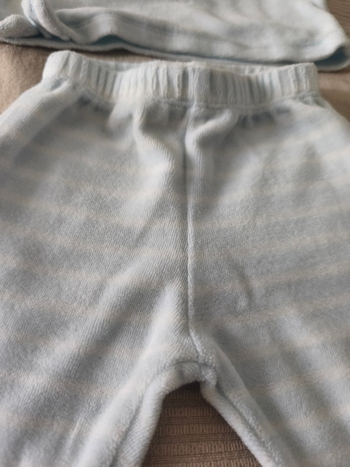 Pyjamas 2 pieces - photo numéro 5