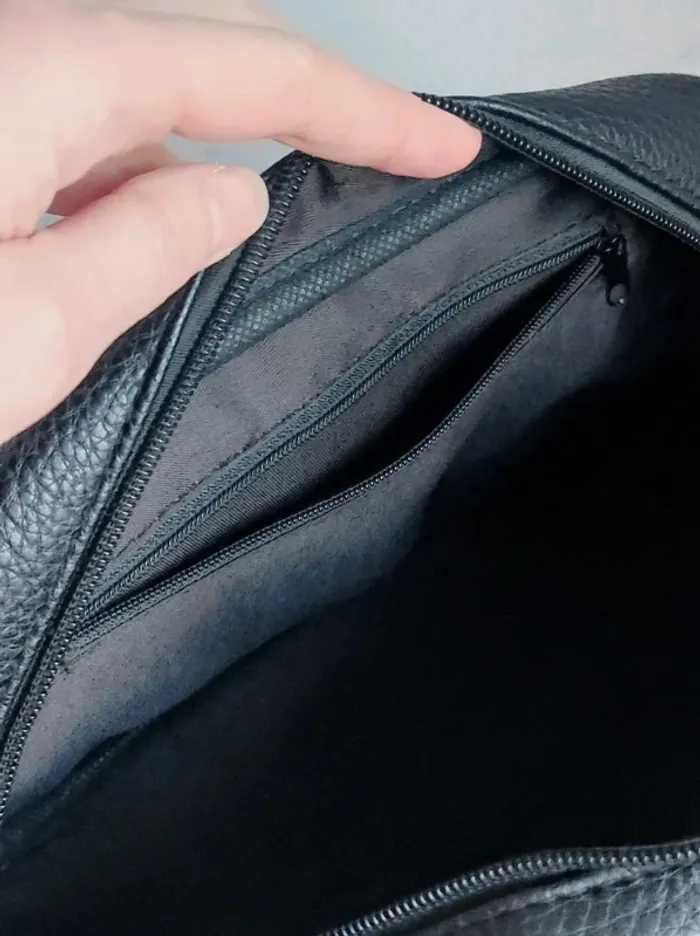 Pochette noir chevron similicuir / MOA - 25×17×8cm - photo numéro 6