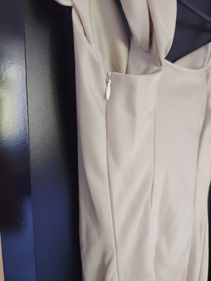 Robe - photo numéro 6