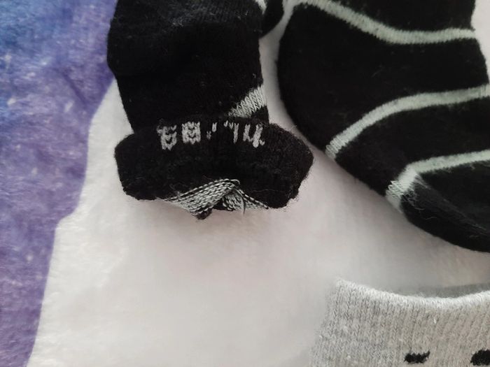 Chaussures souples et chaussettes bébé - photo numéro 11