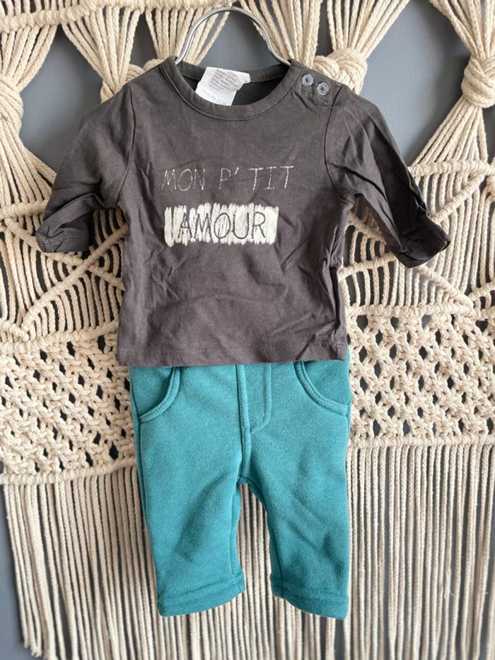 Lot 2 t-shirts manches longues + pantalon épais - photo numéro 3