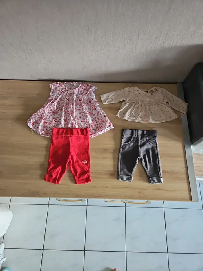 Deux tenues