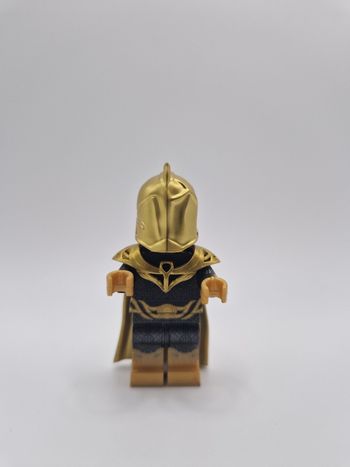 Figurine type lego Black Adam DC Comics
