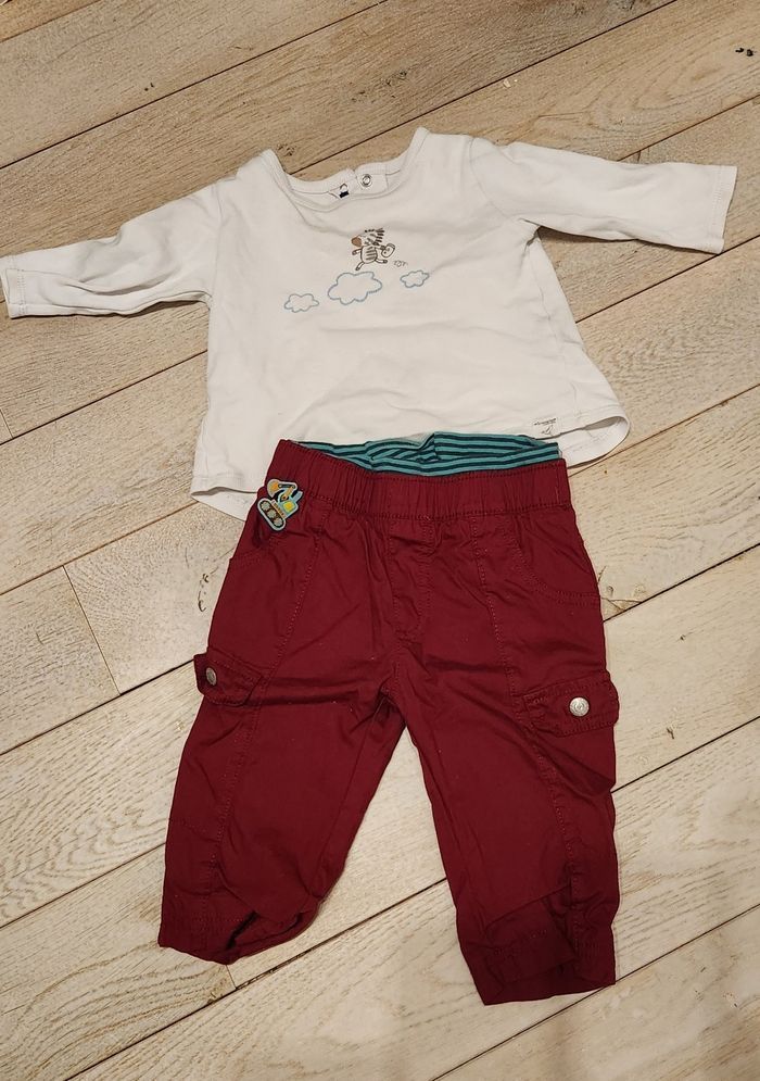 Lot de 2 vêtements garçon : 1 t-shirt longues manches + 1 pantalon taille 68cm (6 mois)