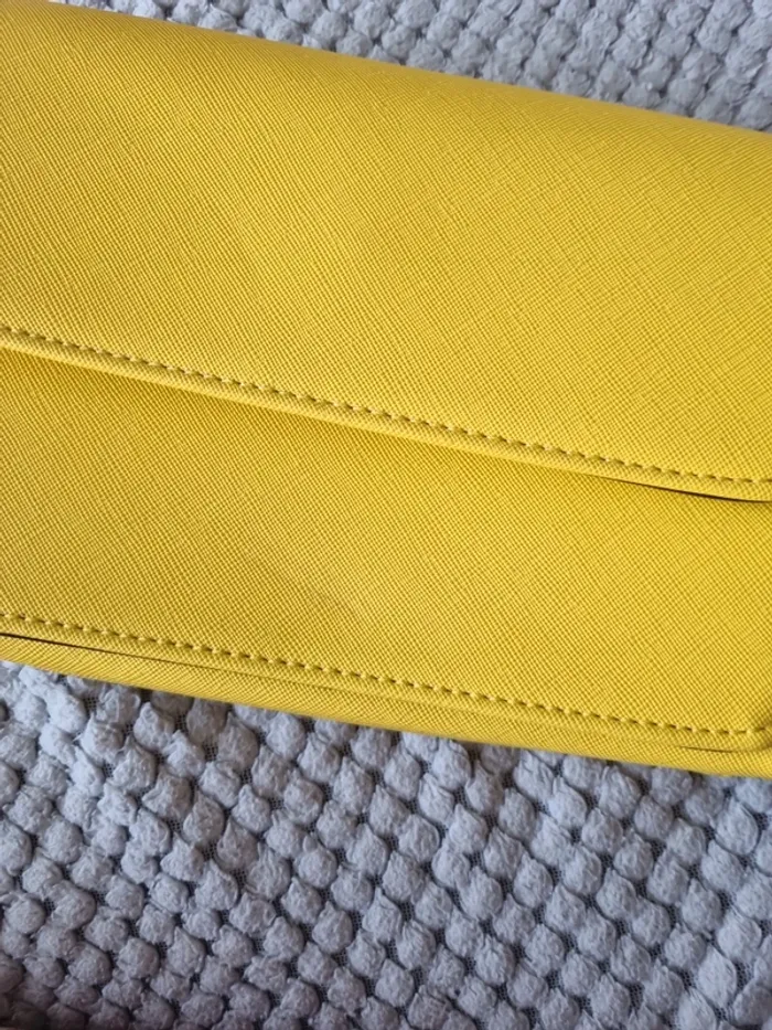 Sac bandoulière jaune - photo numéro 3