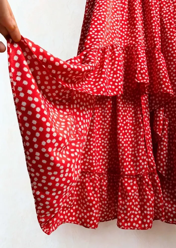 Robe rouge a fleurs blanches Vintage Dressing Taille S/M - photo numéro 6