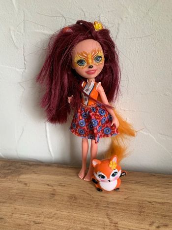 Enchantimals mini-poupée avec son renard