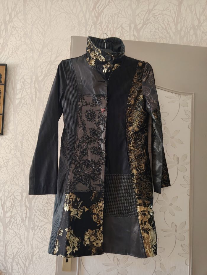Manteau desigual