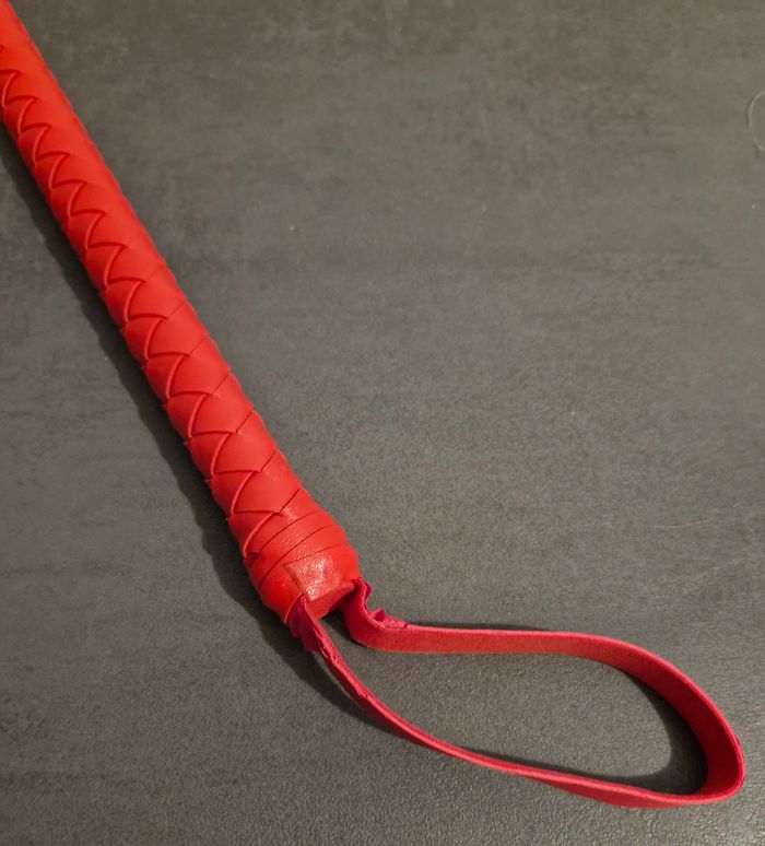 Fouet en cuir véritable (195cm) - photo numéro 3
