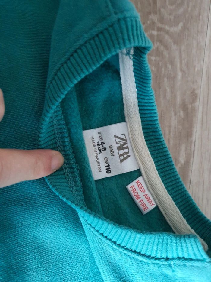 Lot de 2 sweats Zara taille 4-5 ans - photo numéro 7