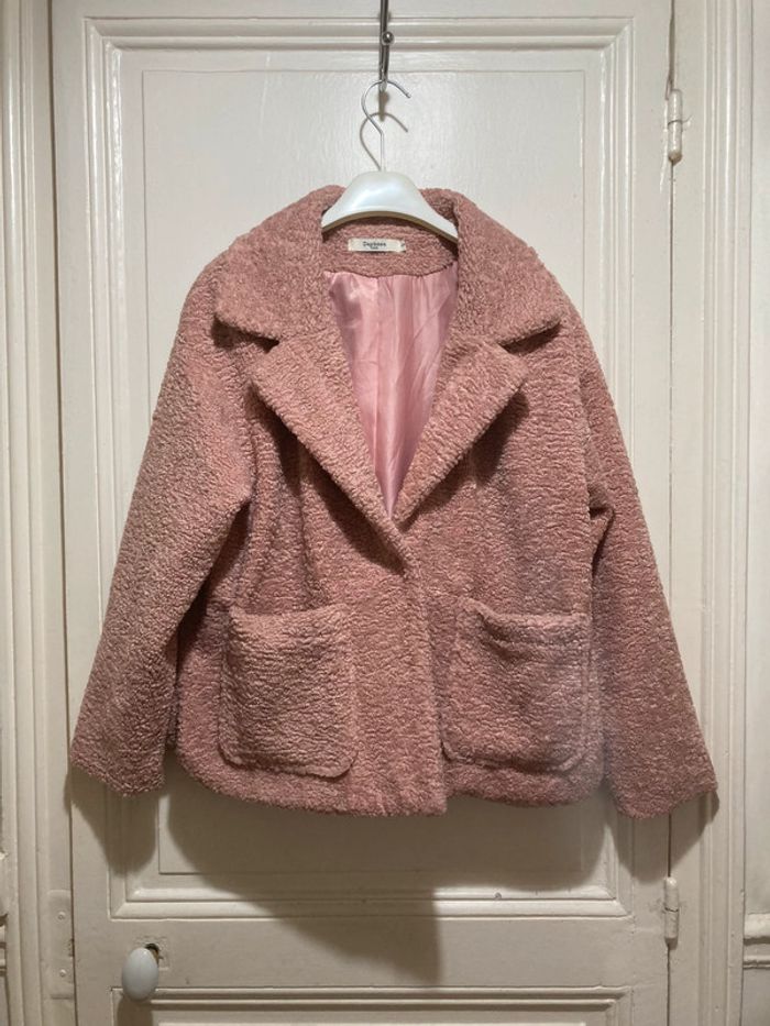 Manteau moumoute rose – Daphnea – Taille S (36) - photo numéro 4