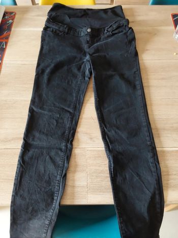 Pantalon de grossesse