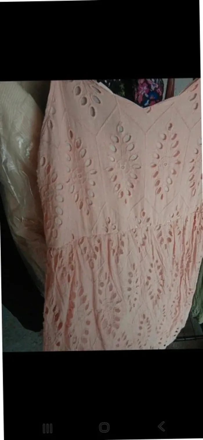 Robe rose saumon neuve qualité italienne - photo numéro 3