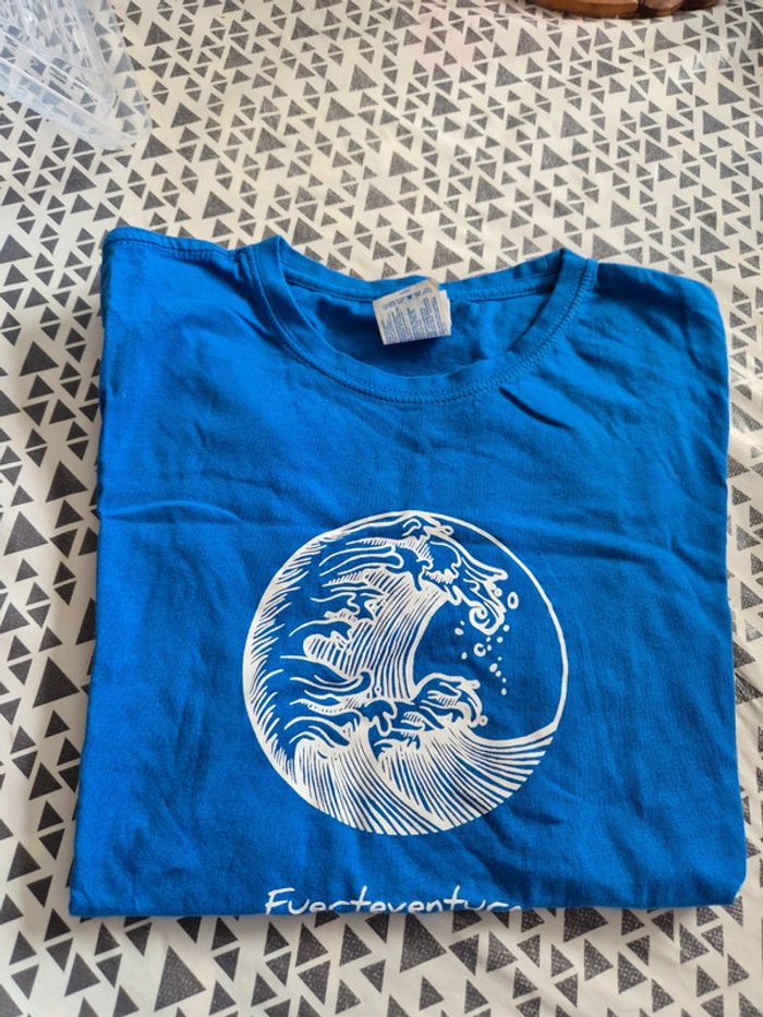 Tee shirt