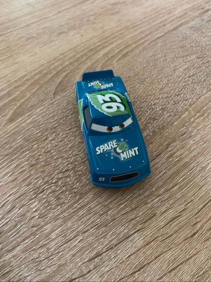 Voiture spare mint cars