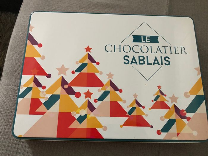 Boîte de rangement métallique NEUVE