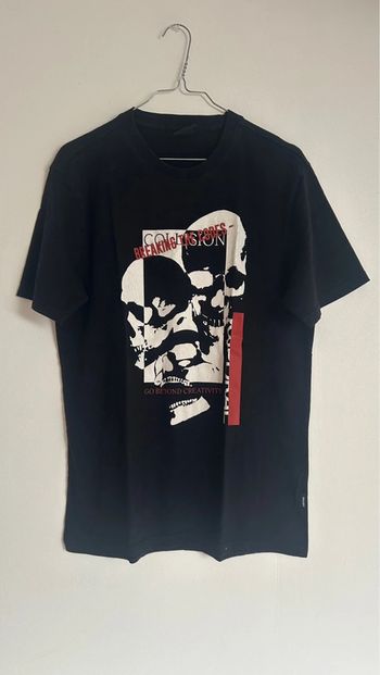 Tee shirt noir kaporal motif crâne